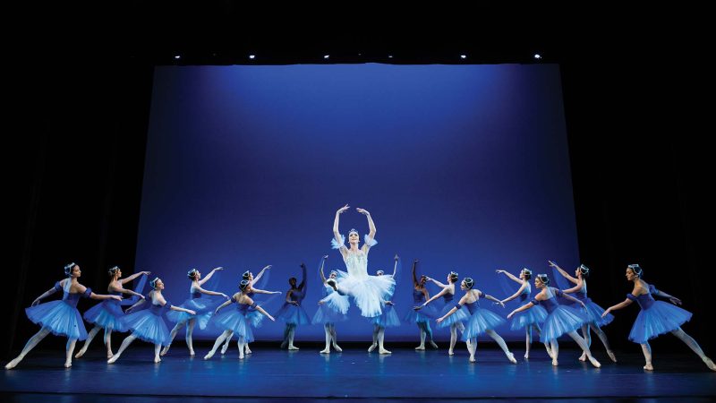 Spring dance performance at the Gunter Theatre