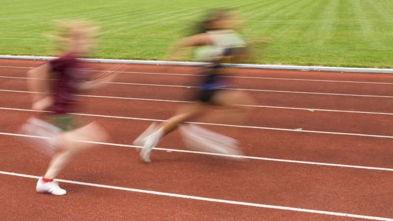 track runners